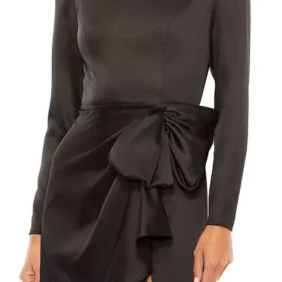 Mac Duggal Black Satin Bow Long Sleeve Column Gown